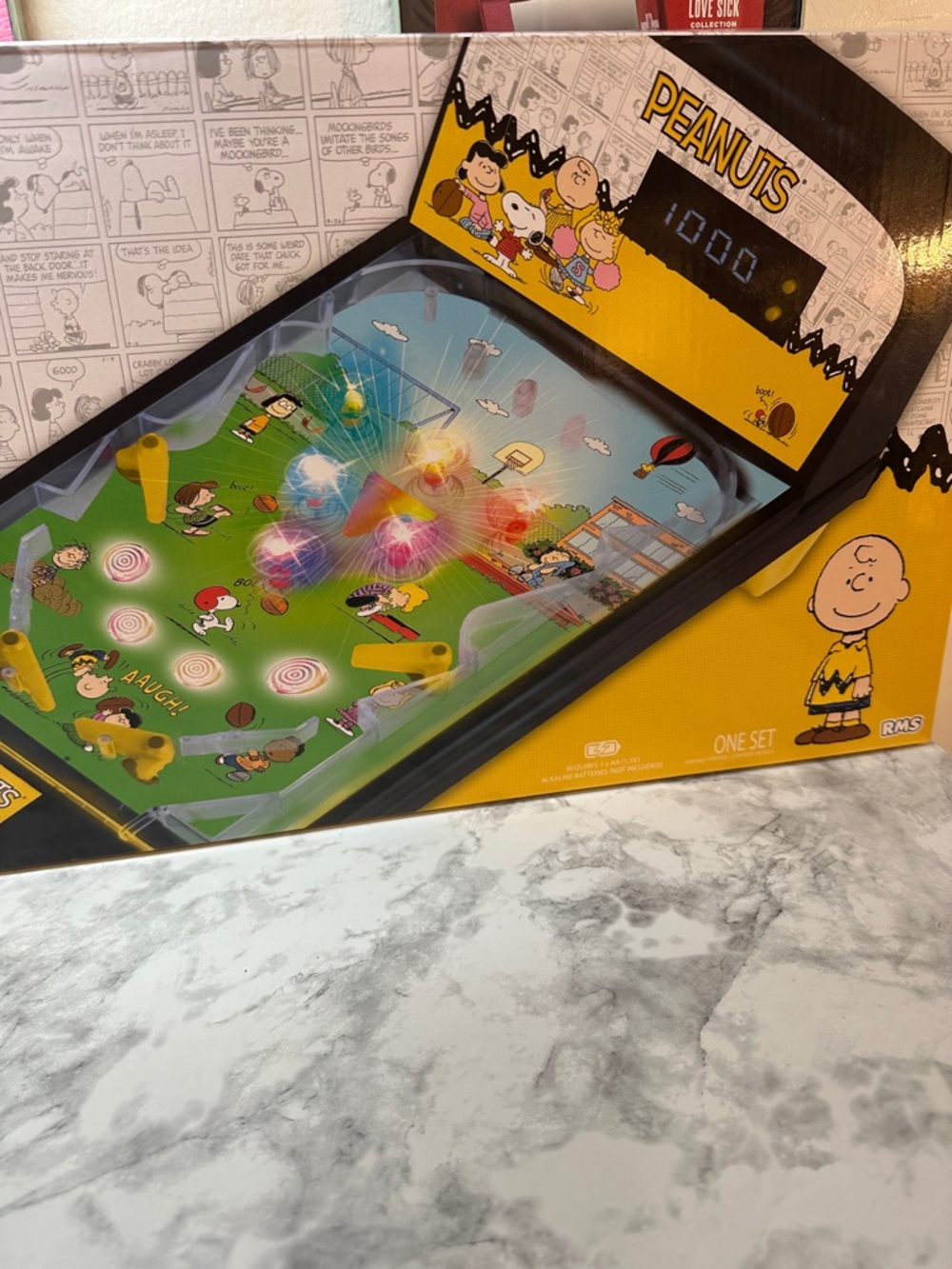 Peanuts Tabletop Pinball Game - Yellow and Green - Picture 4 of 4